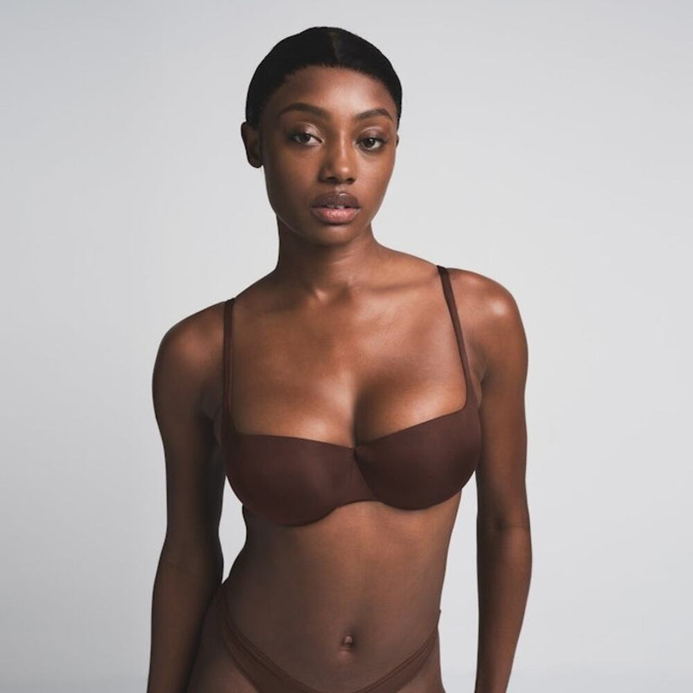 SKIMS ULTIMATE Balconette Push-Up Bra - Cocoa Size 40B NWT #1736